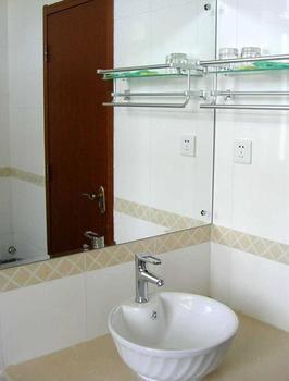 Juranzhijia Business Hotel Jinan Buitenkant foto