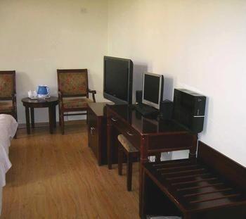Juranzhijia Business Hotel Jinan Buitenkant foto